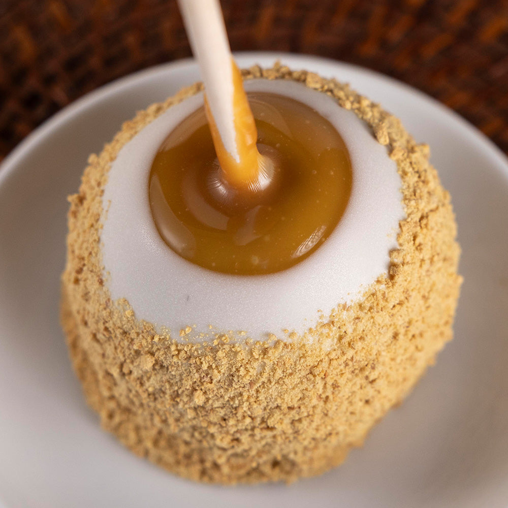 Cheesecake Caramel Apple, gourmet caramel apples, Rocky Mountain Chocolate Factory